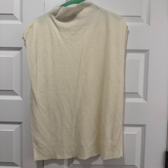 Ricki’s Cream Sleeveless Knit Top – Women’s Size Large - Picture 2 of 6